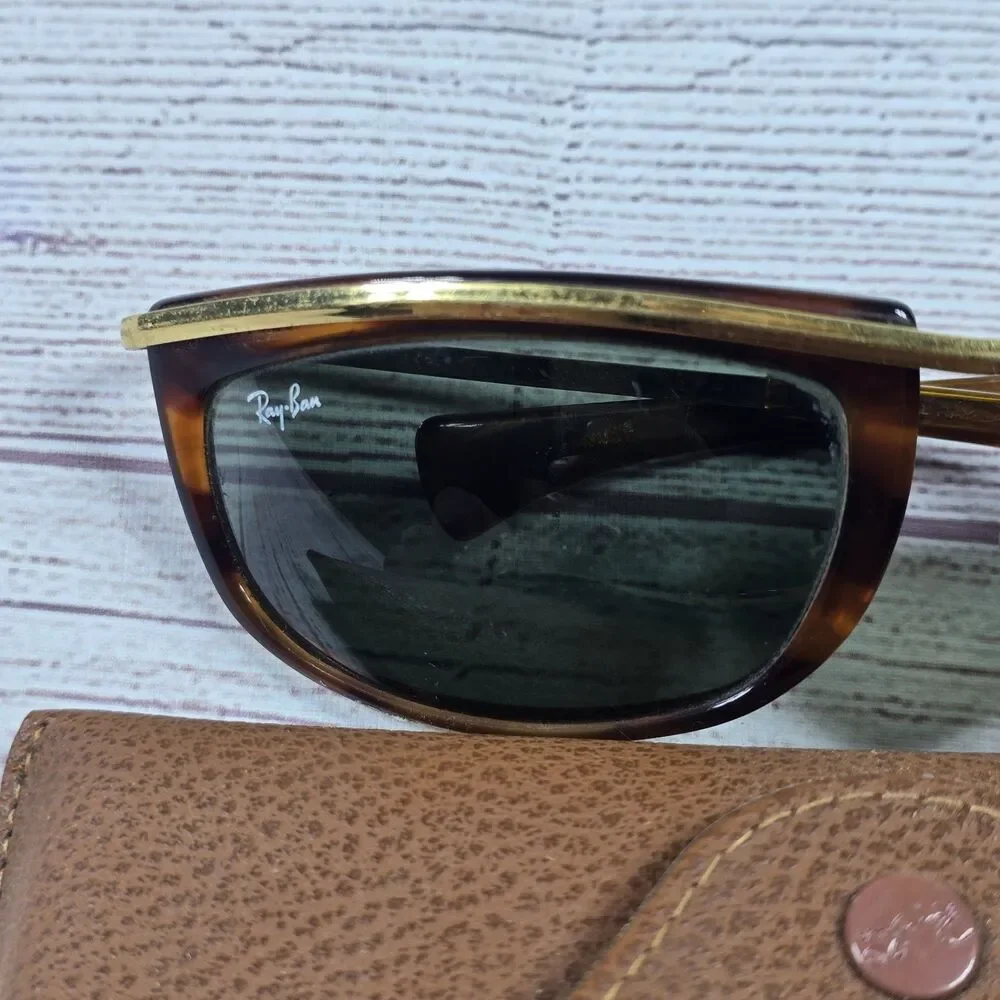 Vintage RAY-BAN B&L L1005 Arista/Tort G15 UV Rectangular Olympian II Sunglasses
